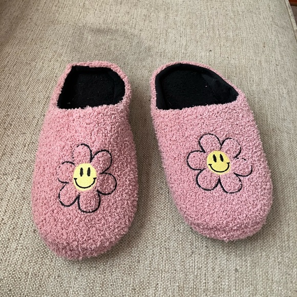 Shoes - Pink flower slippers